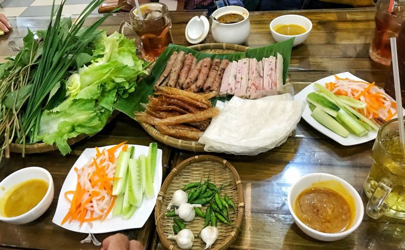 Khó cưỡng với 10 quán Nem Nướng Quận 8 ngon giá hợp lý Sài Gòn Hồ Chí Minh (6)